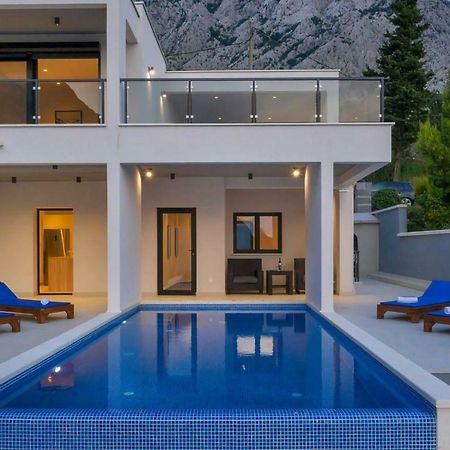 Holiday Home E Bast Εξωτερικό φωτογραφία