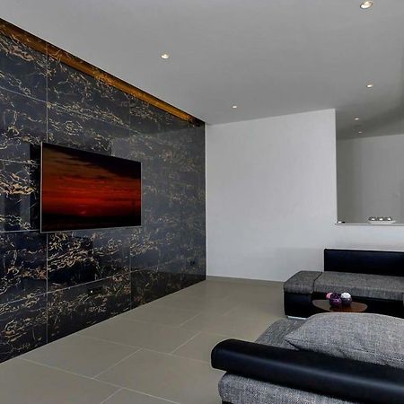 Holiday Home E Bast Εξωτερικό φωτογραφία
