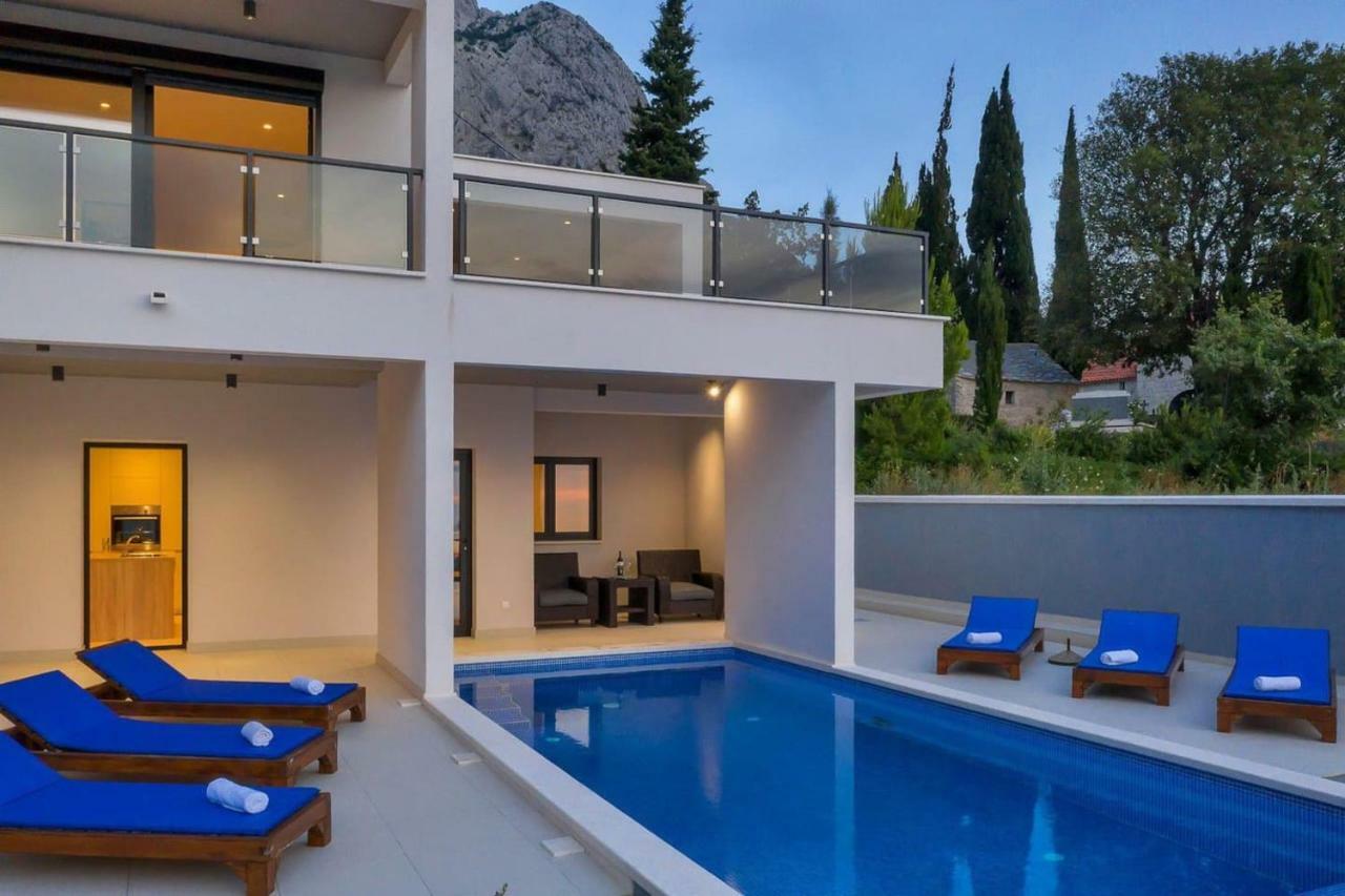 Holiday Home E Bast Εξωτερικό φωτογραφία